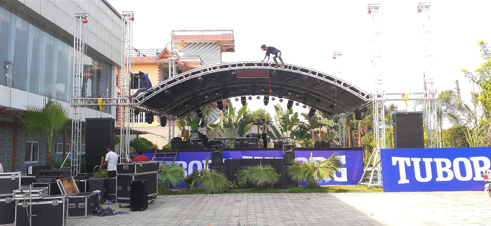 Hf9068451aaae44c5a69a98a0ea7ca24cs