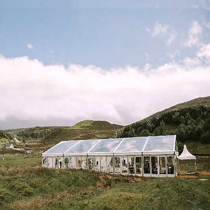 Tente de fête en verre avec cadre en aluminium, coupe-vent, ignifuge, vente en gros, événement blanc, paroi latérale solide, tente robuste