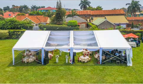 Tente de mariage d'atrium transparent de luxe