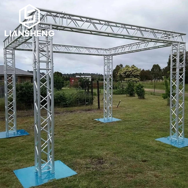 Podium de scène de Concert en plein air avec système de ferme de levage, conception de ferme en aluminium personnalisée, offre spéciale