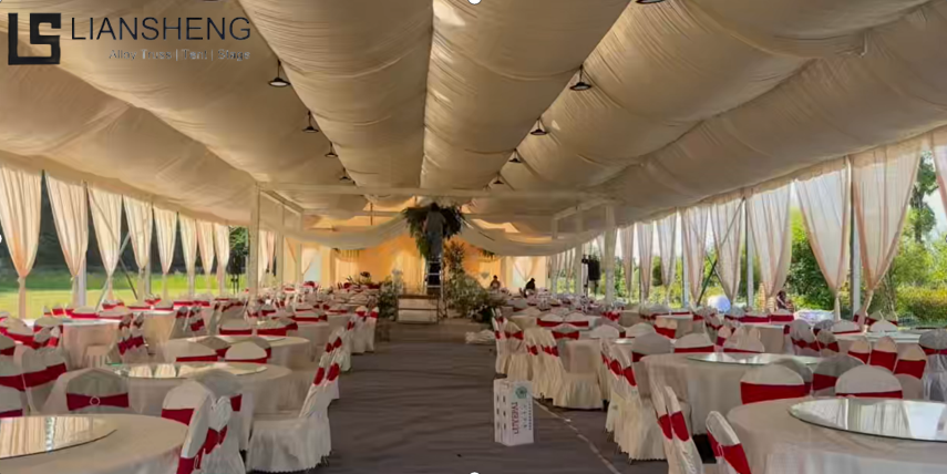 Grandes tentes de mariage pour une grande célébration